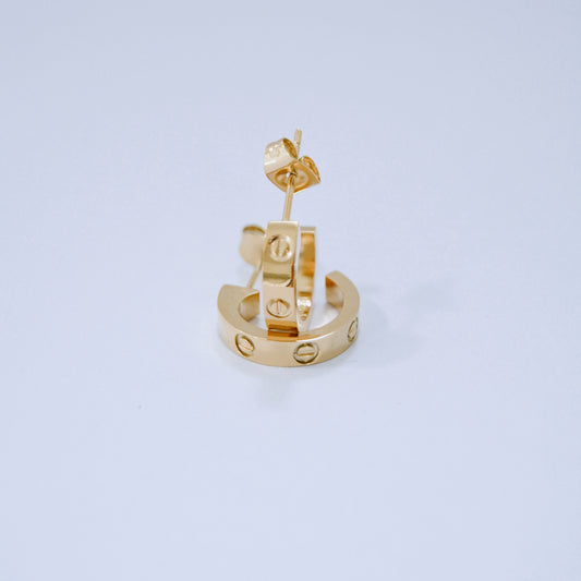 Love mini earring