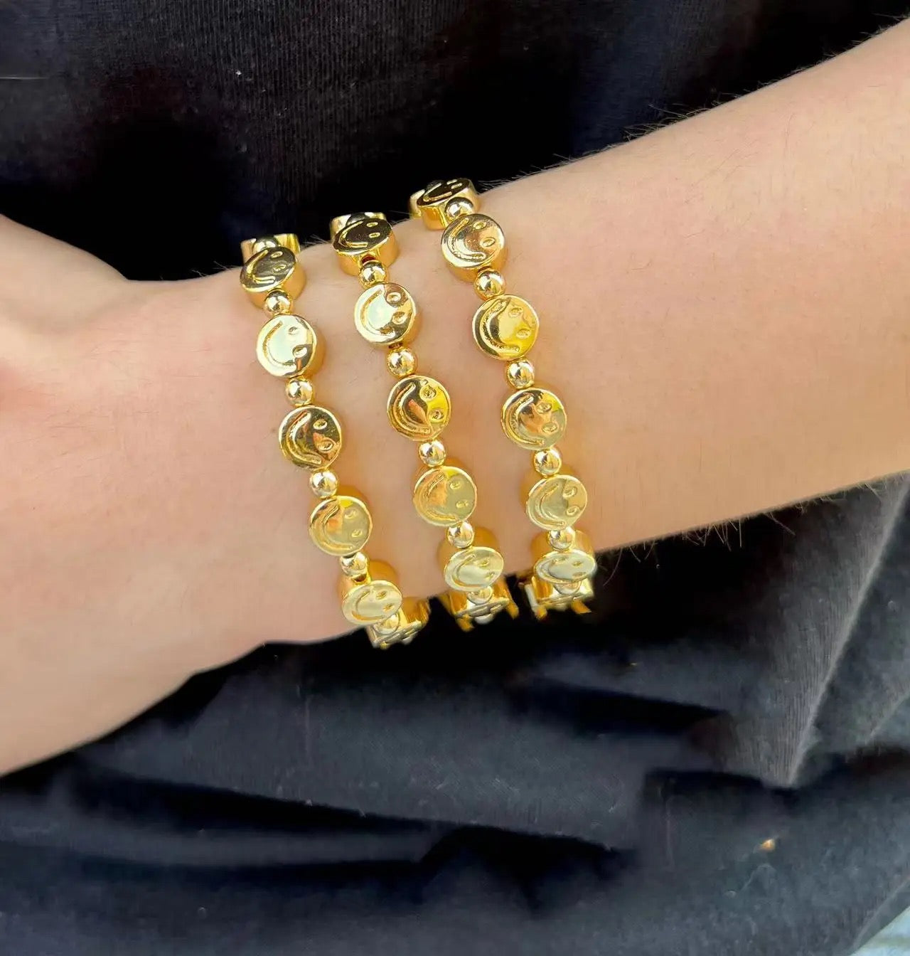 MINI HAPPY FACE GOLD BRACELET