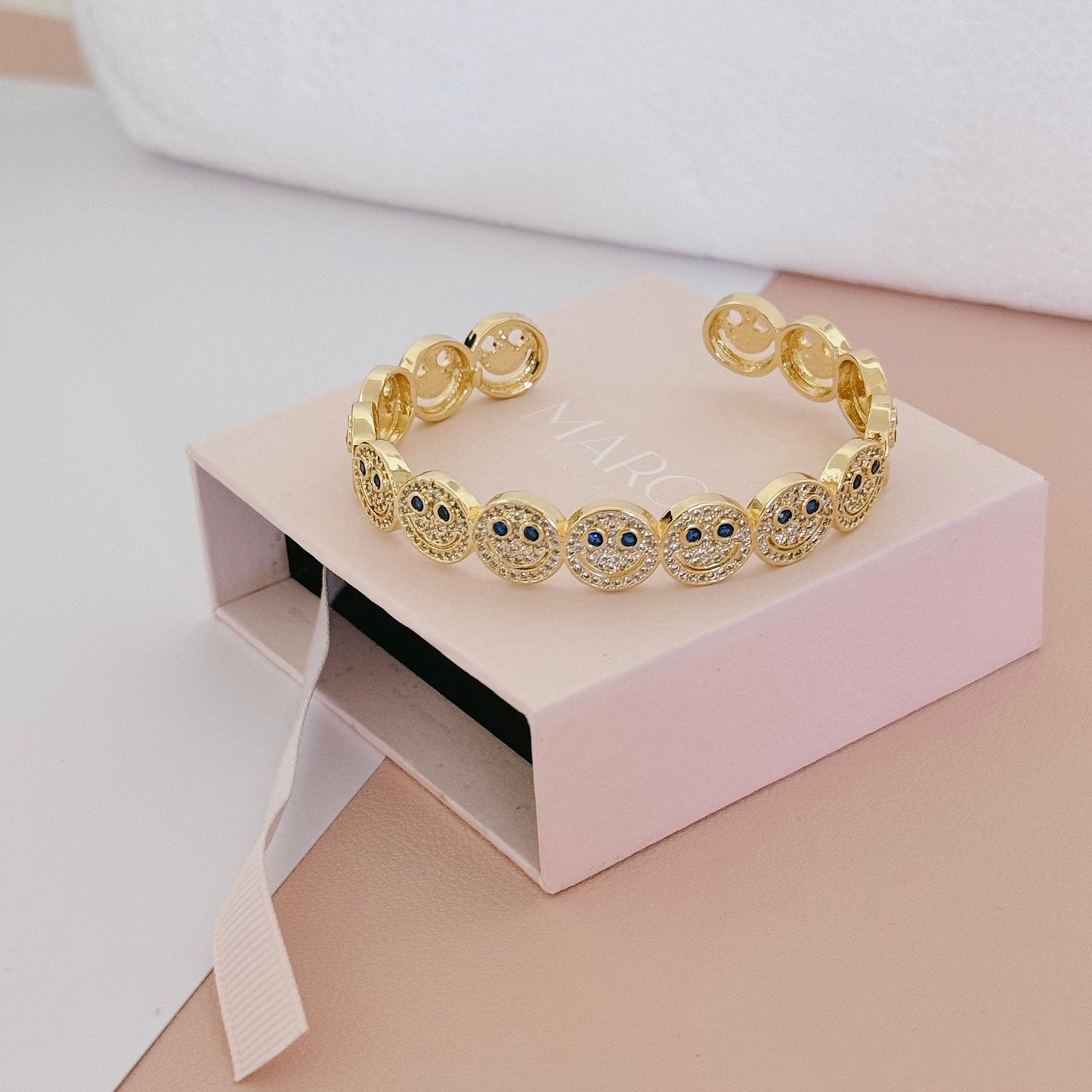 HAPPY FACE FULL ZIRCONIA BRACELET