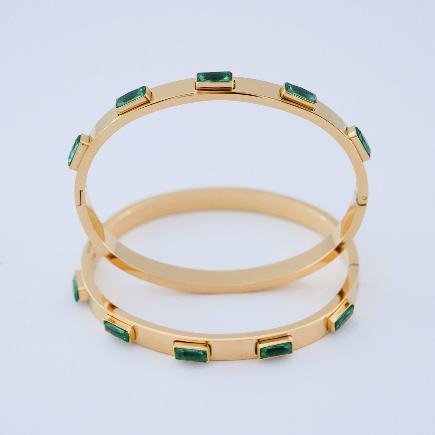 Green stone bangle