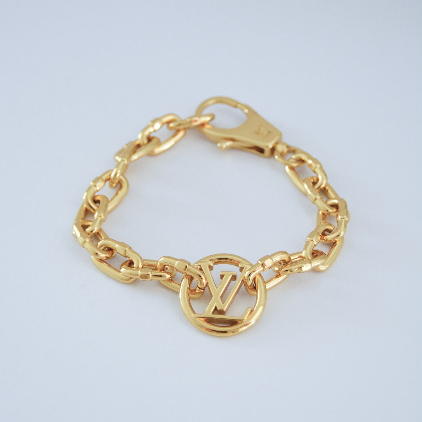 Gold bracelet