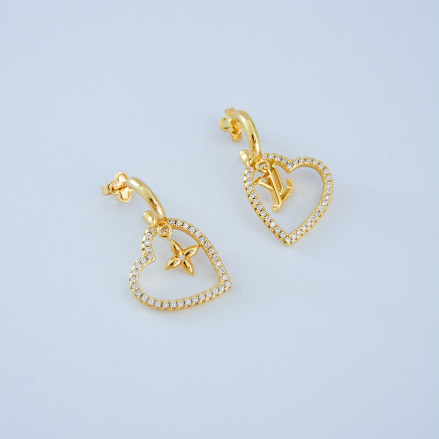 Heart gold earring