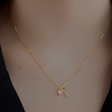 KEY LOVE GOLD NECKLACE