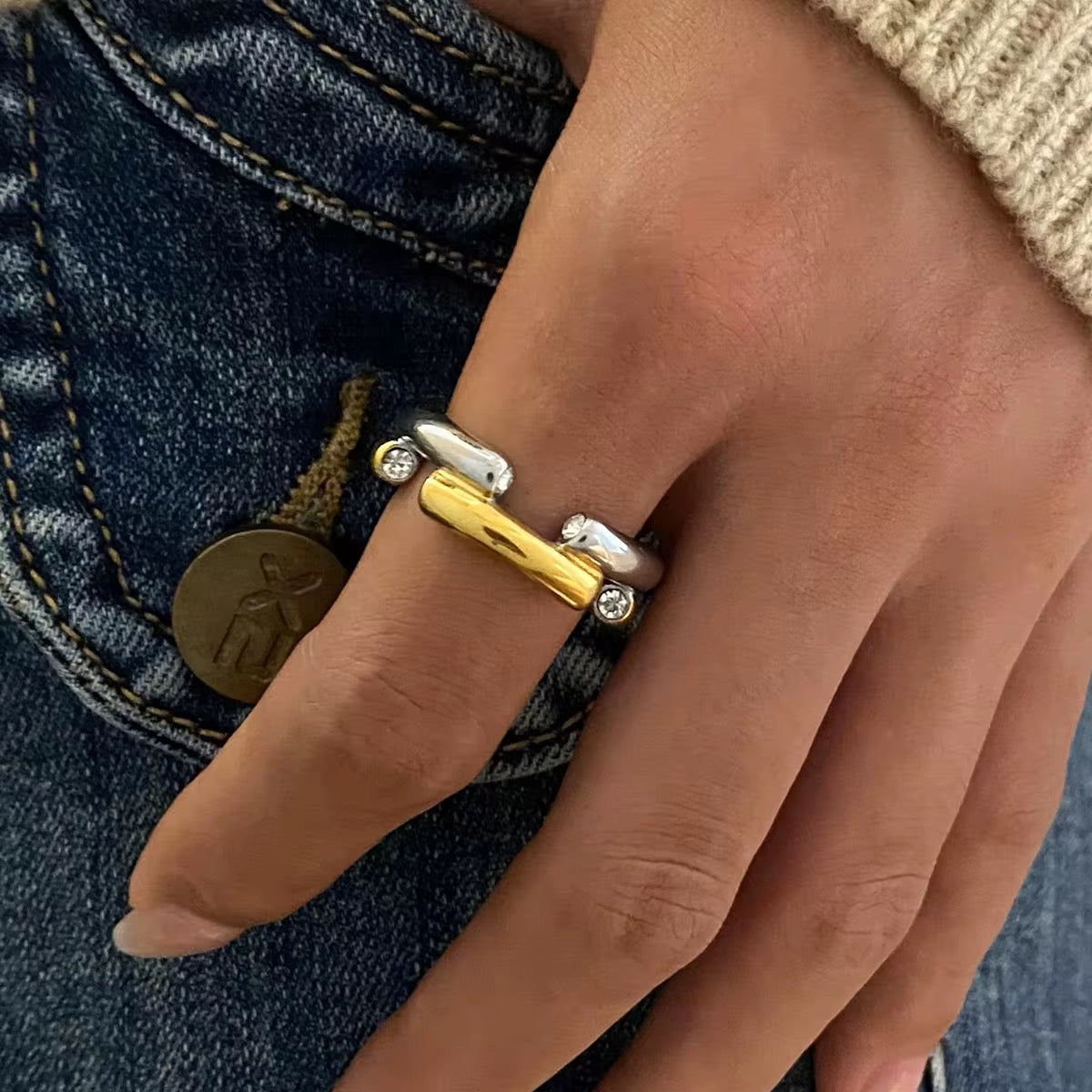 Two-tone ring
