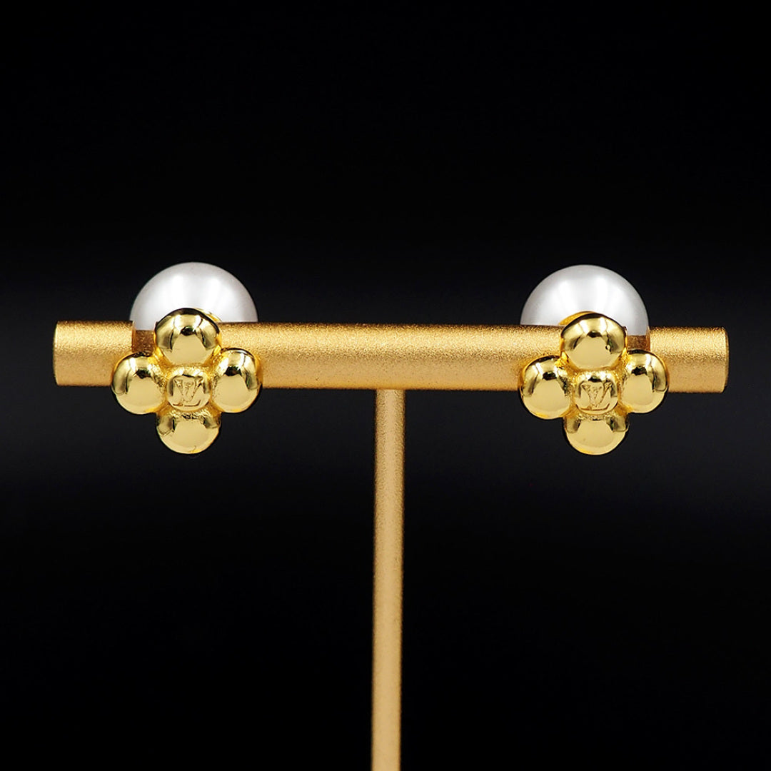 Blossom Pearl Earring