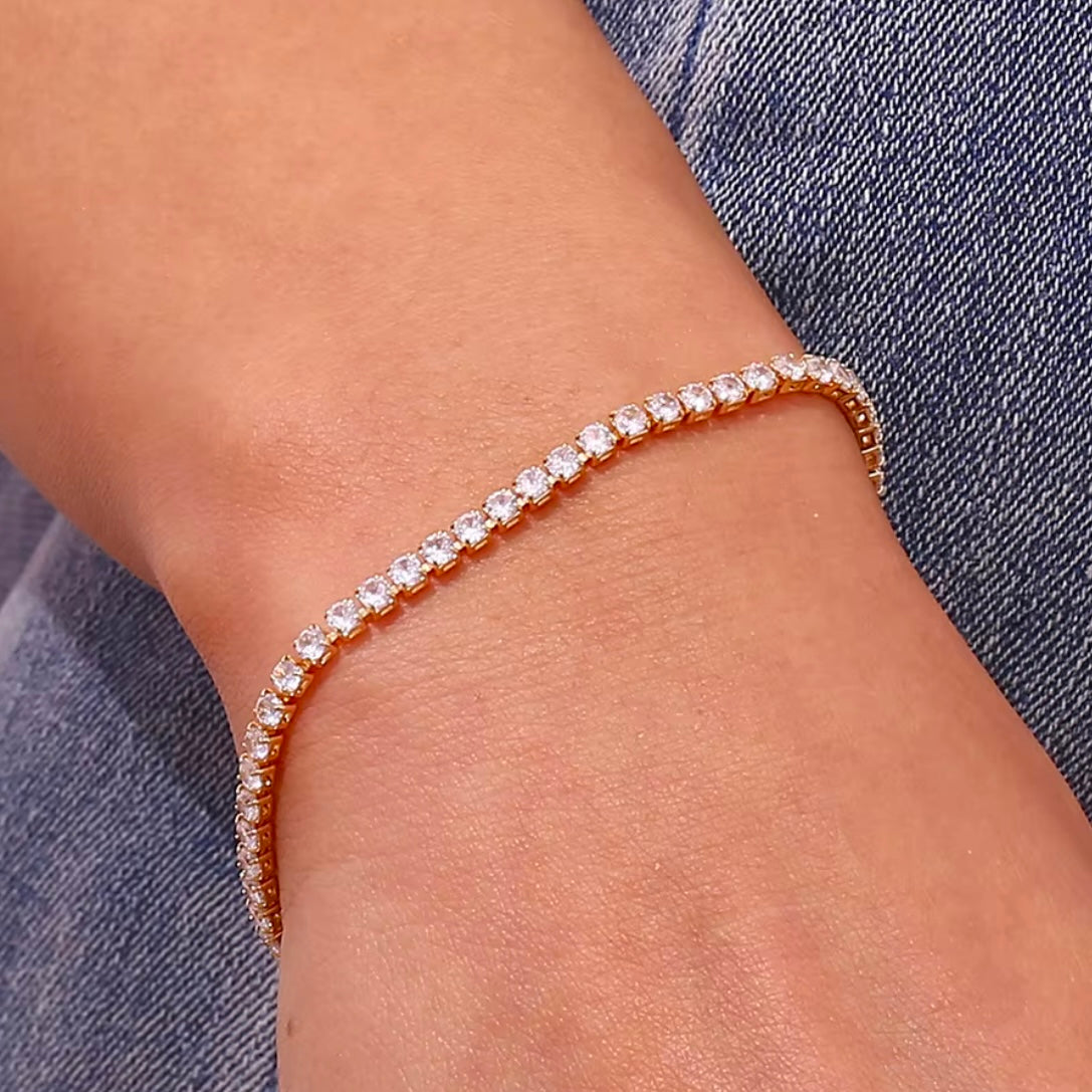 Tennis bracelet