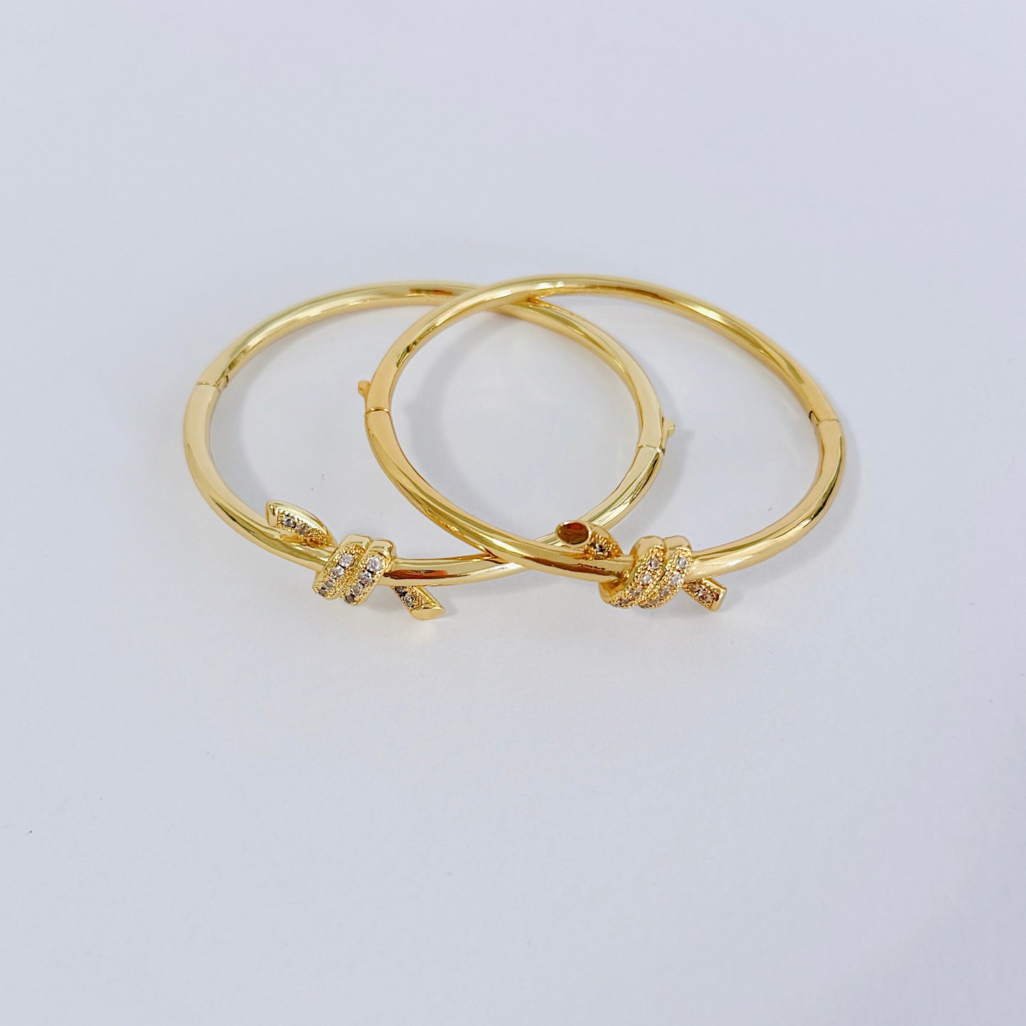 Gold bracelet