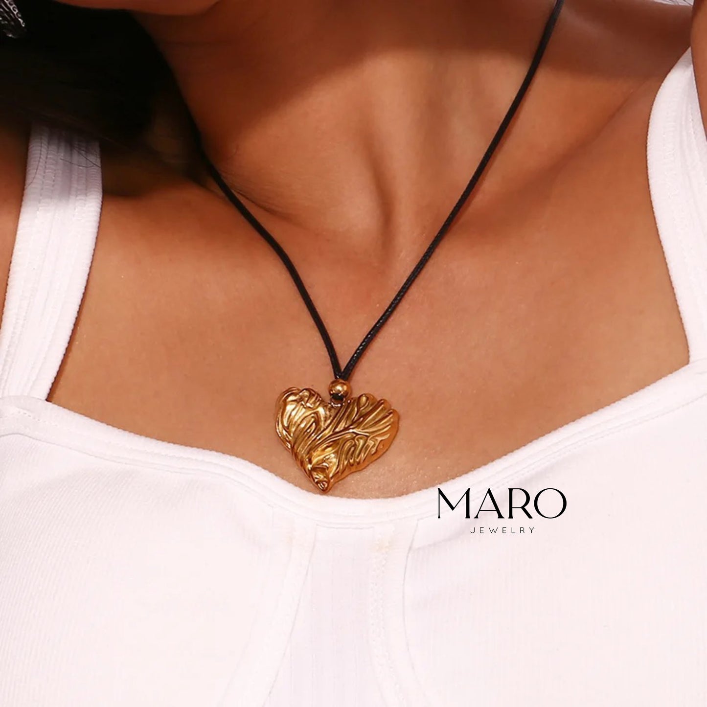LOVE HEART NECKLACE