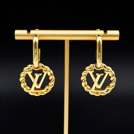 GOLD EARRING