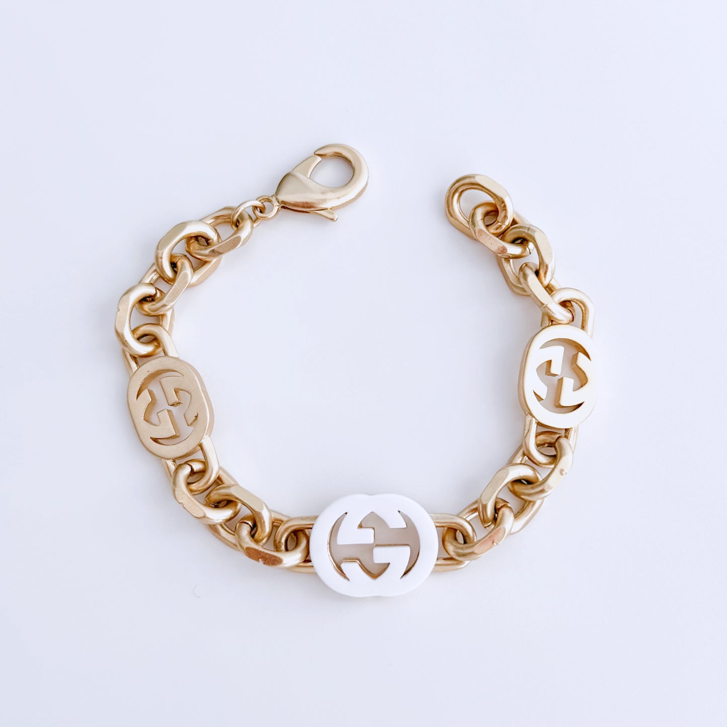 G logo bracelet