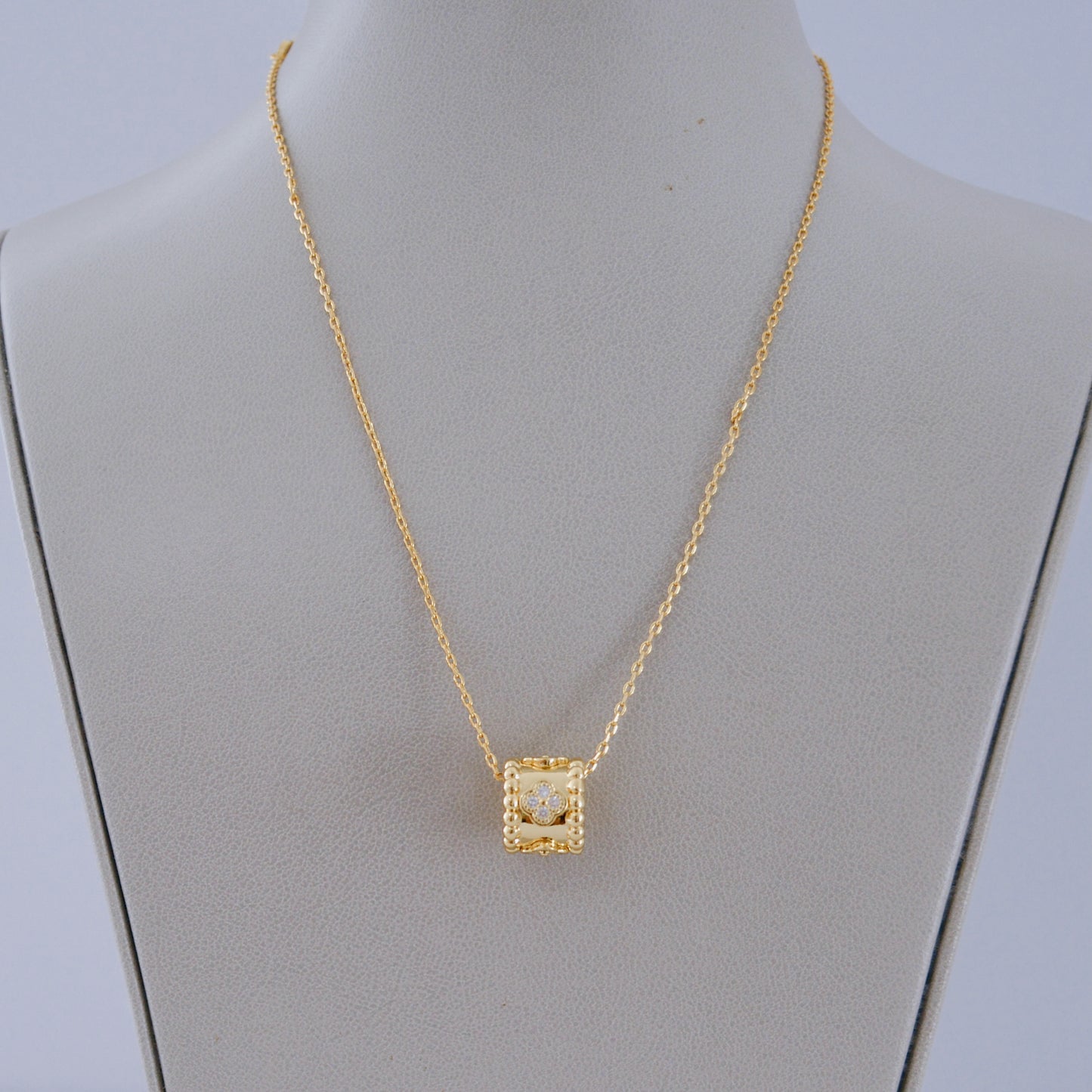 Vc gold necklace