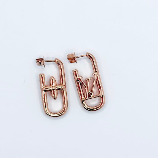 LV Rose gold earring