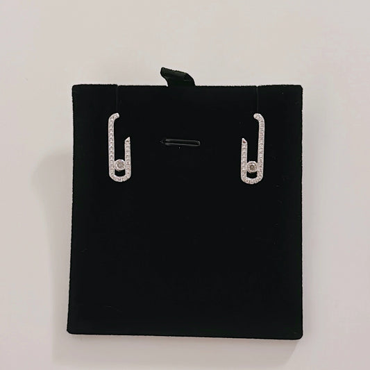 MSK SILVER EARRING