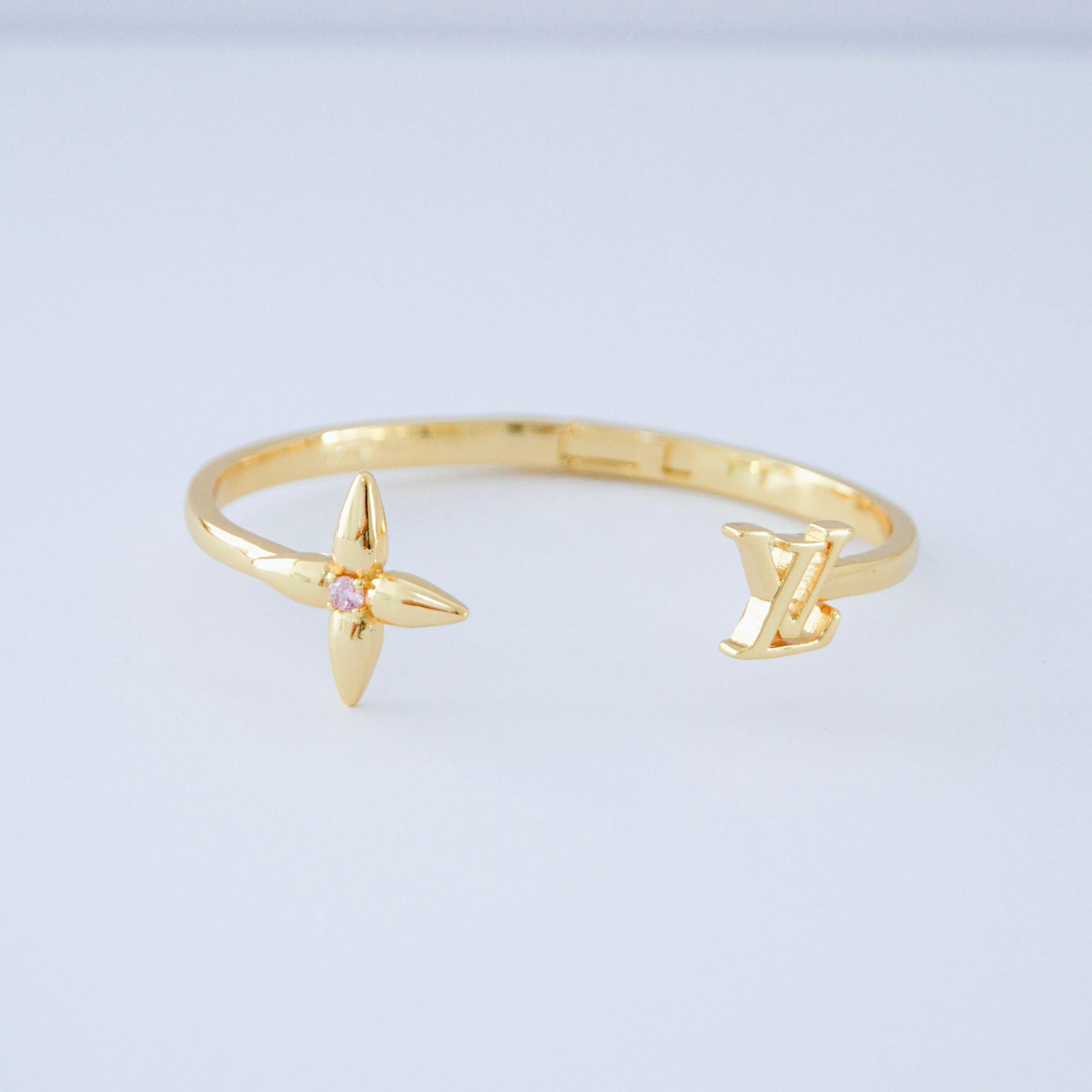 Gold bracelet