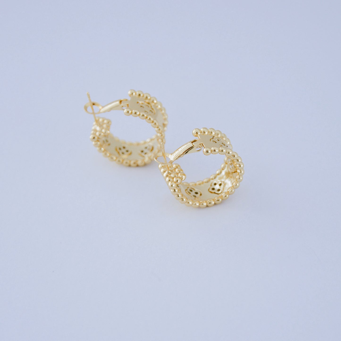 Vc gold hoops