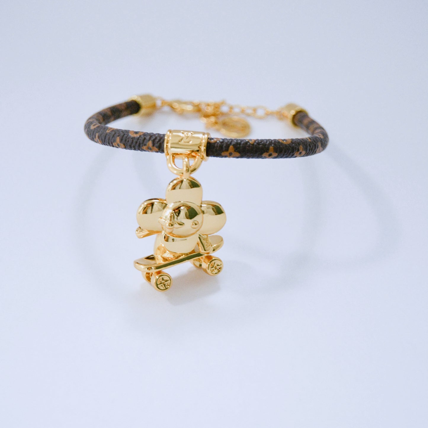 Leather bracelet