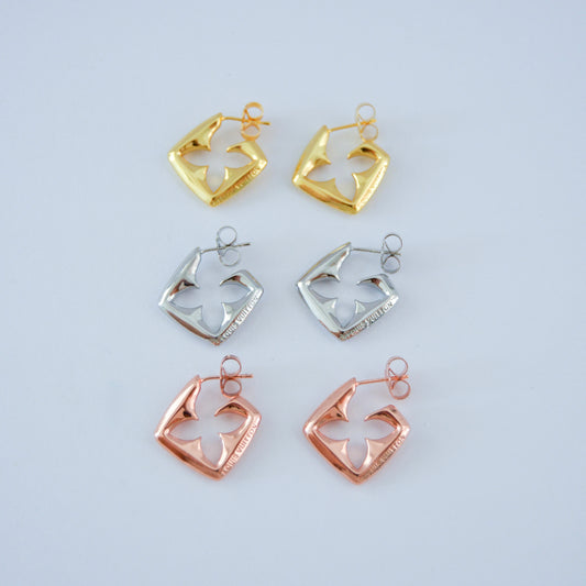 Flower earring