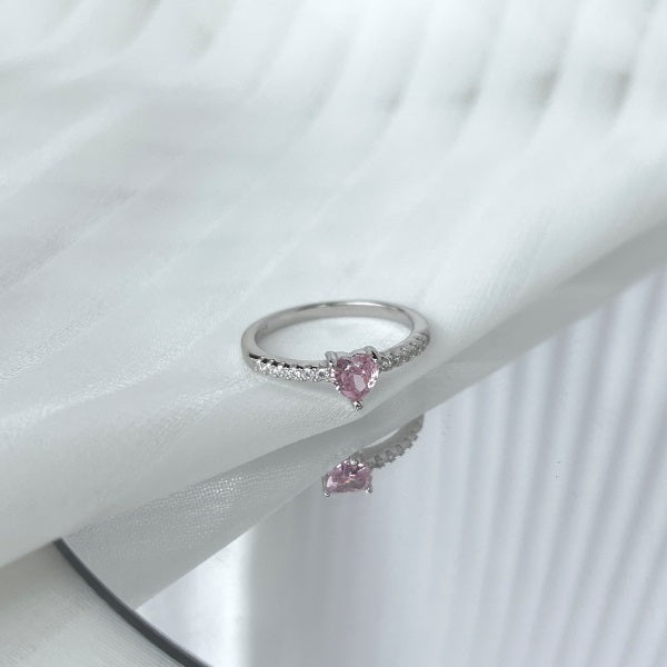 MINI PINK HEART SILVER RING