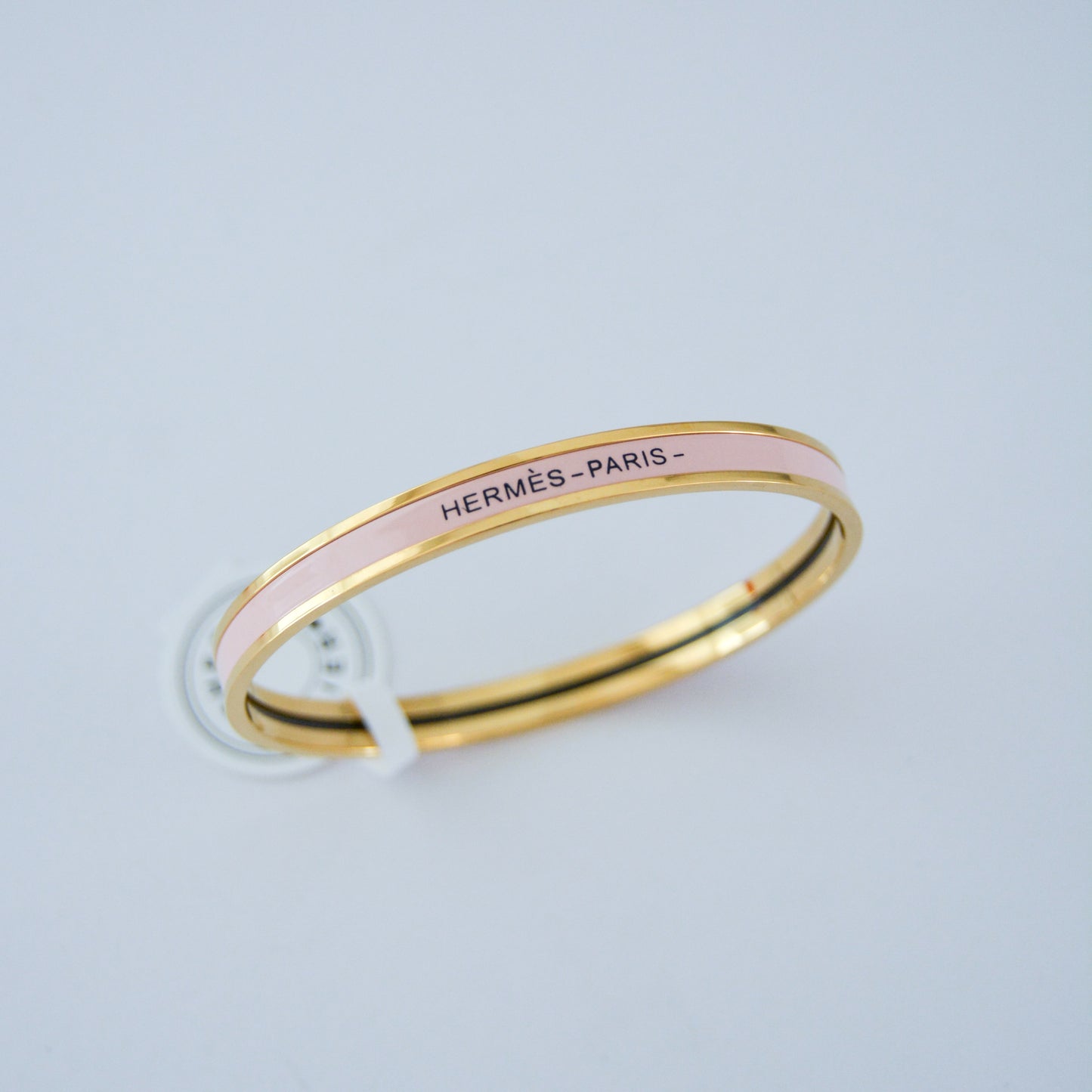 H gold bracelet