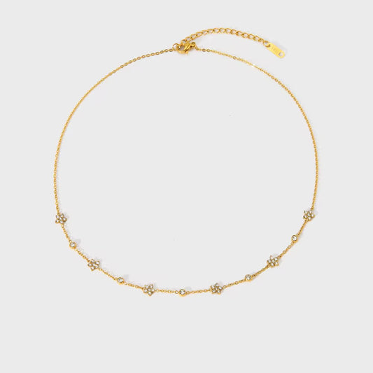 Zircon flower necklace