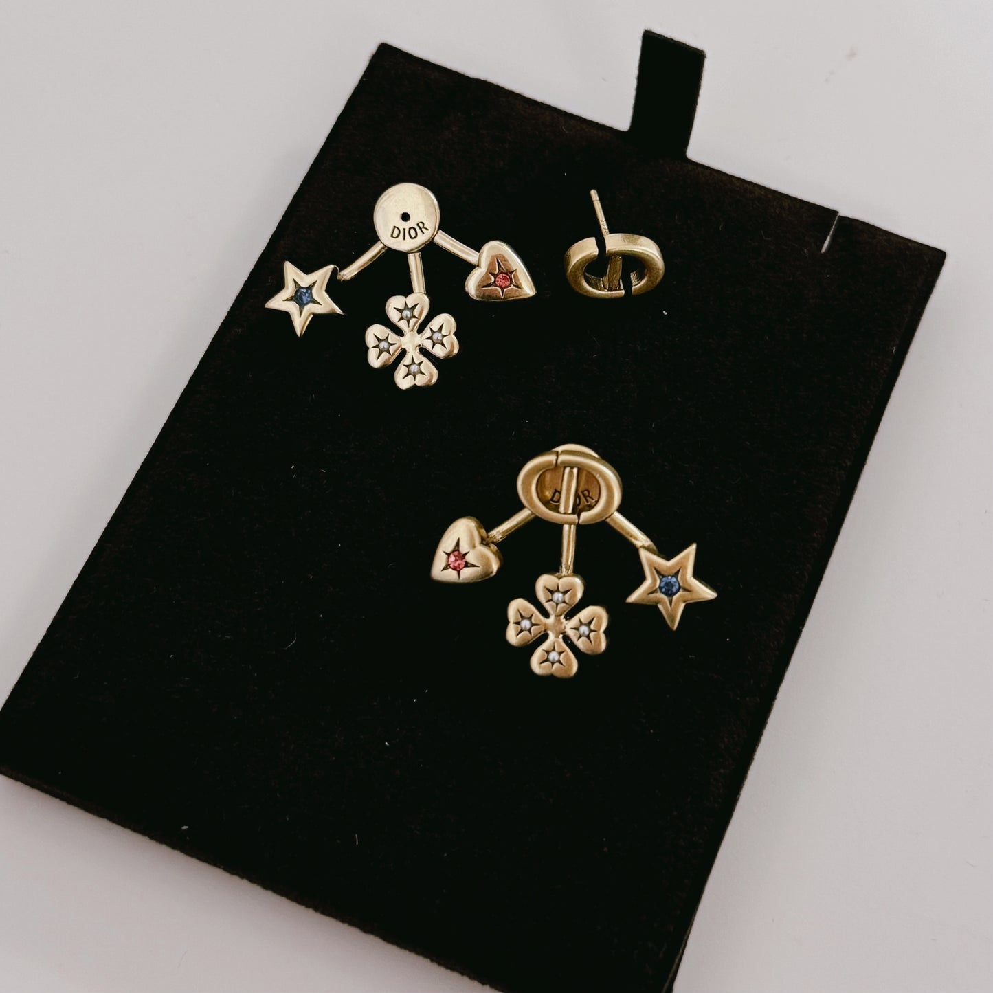 Cd gold earring