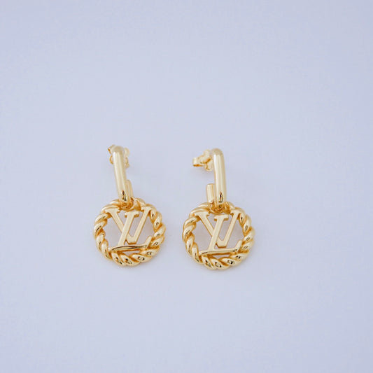 GOLD EARRING