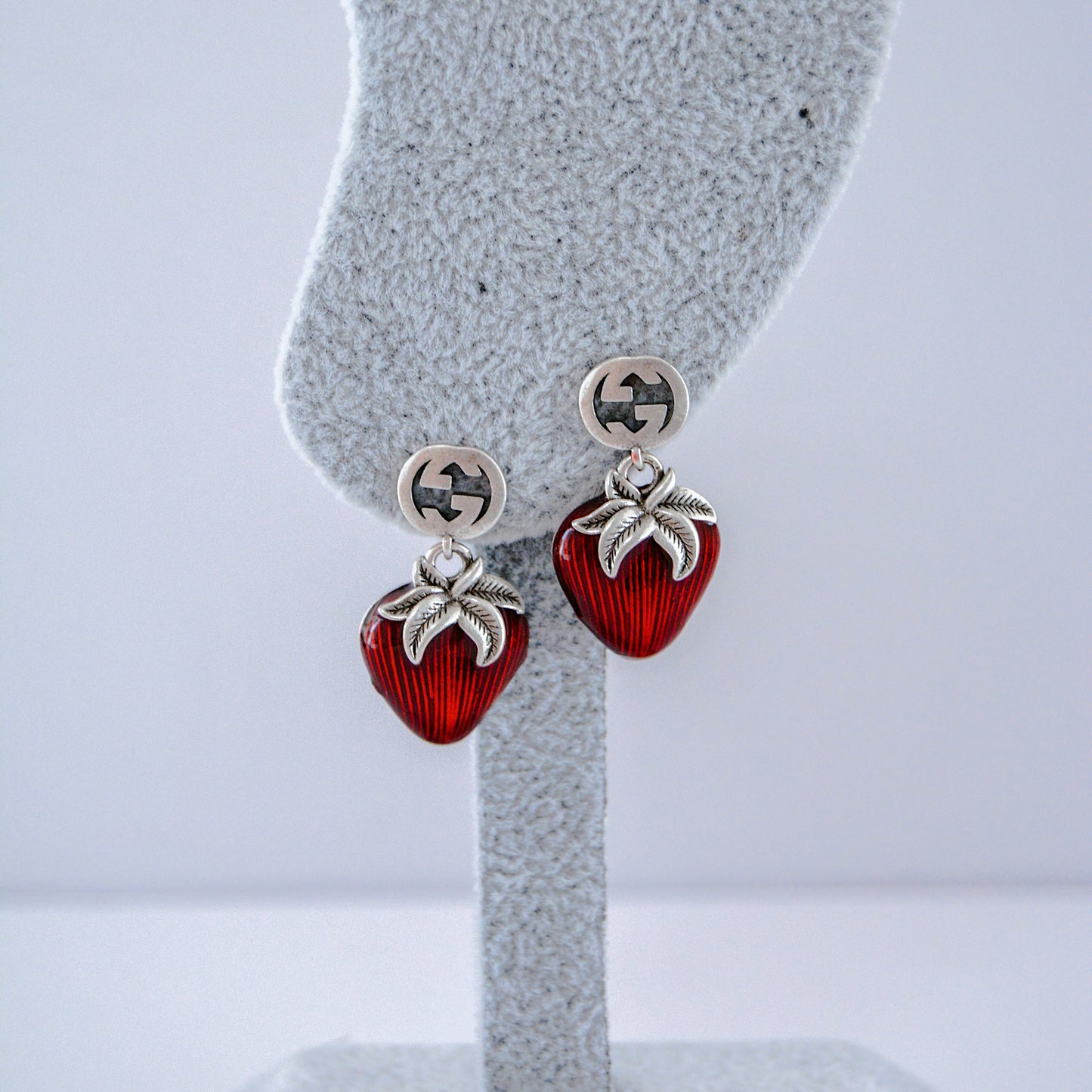 Strawberry 🍓 earring