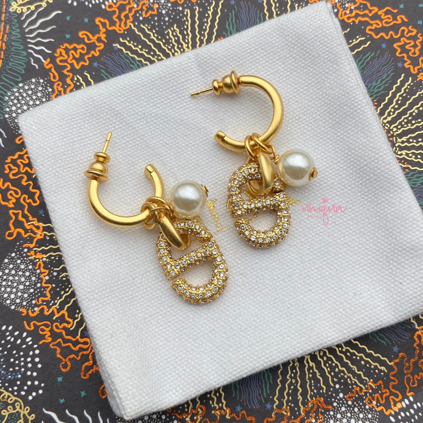 CD PEARL EARRING