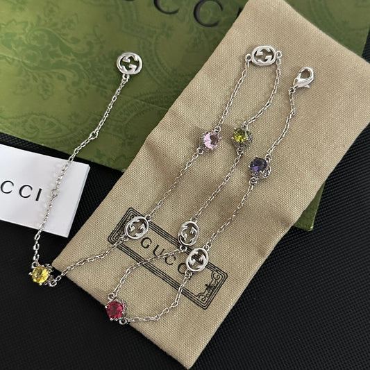 GG CRYSTAL NECKLACE