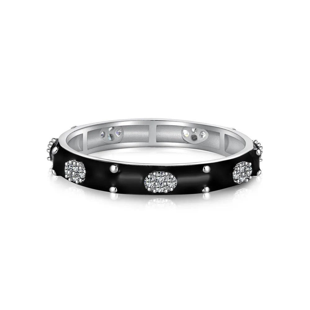 BLACK RING