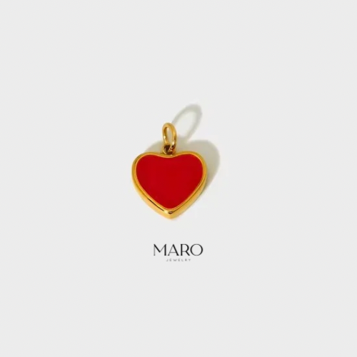 Red heart charm