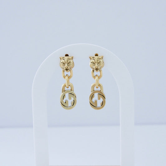G gold earring