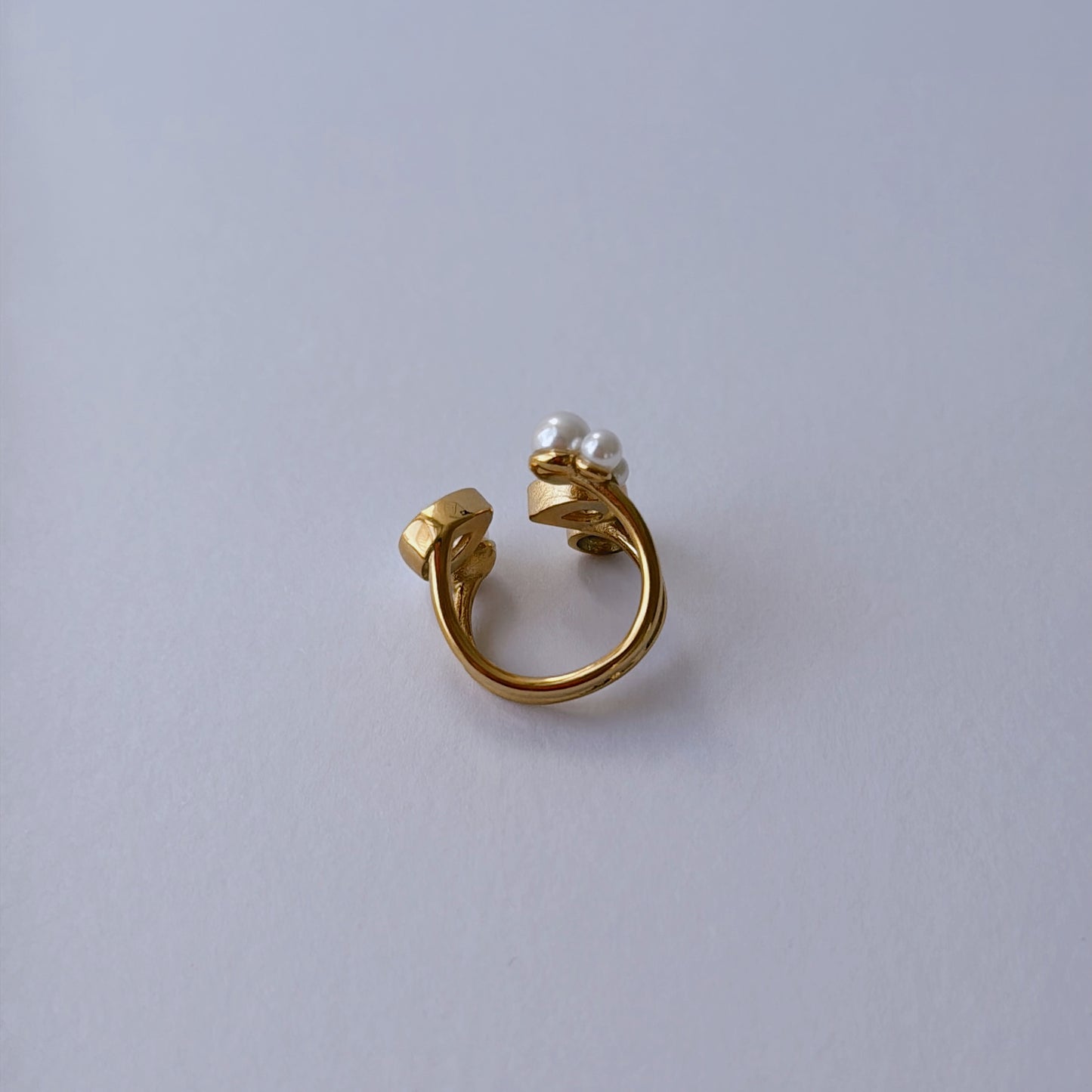 Pearl open ring