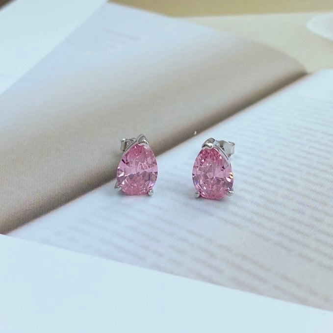 CRYSTAL EARRING