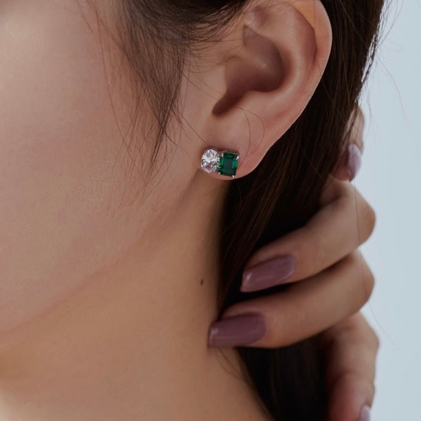 EMERALD EARRING