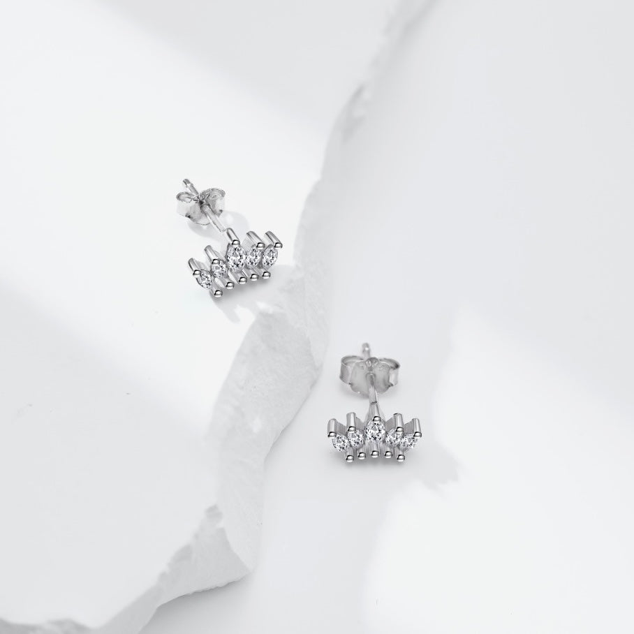 QUEEN SILVER  EARRING