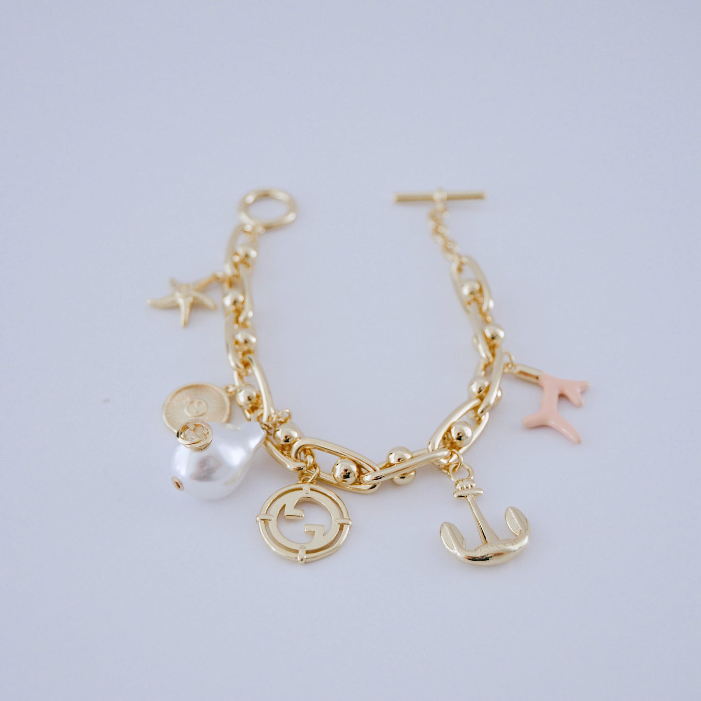 G charms bracelet