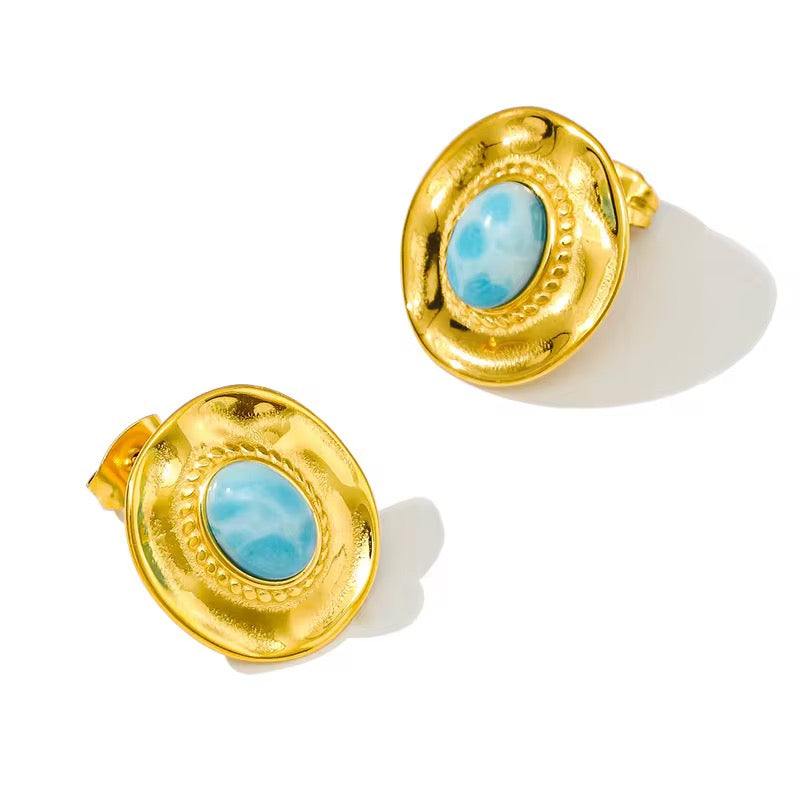 Turquoise oval stud