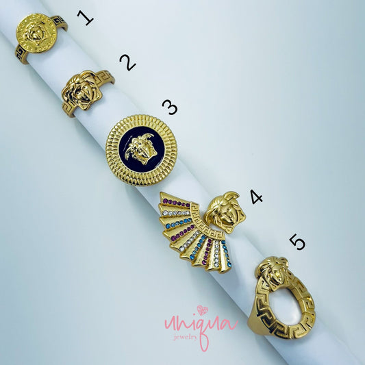 V COLLECTION RING
