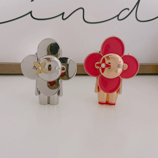 LV KEYCHAIN