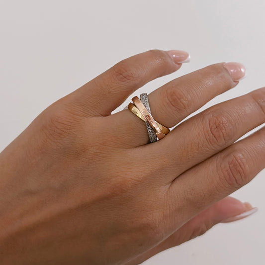 Trinity ring