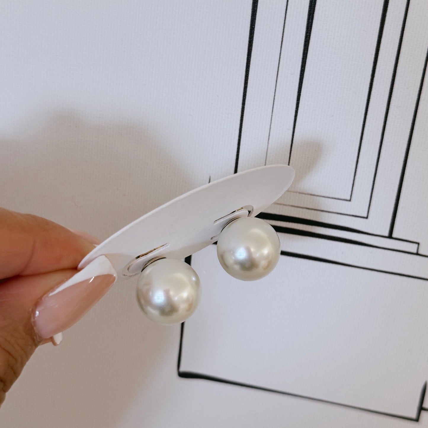 CD PEARL EARRINGS