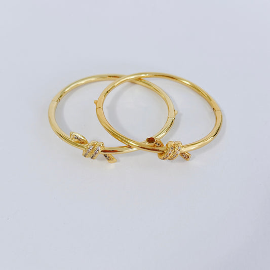 Gold bracelet