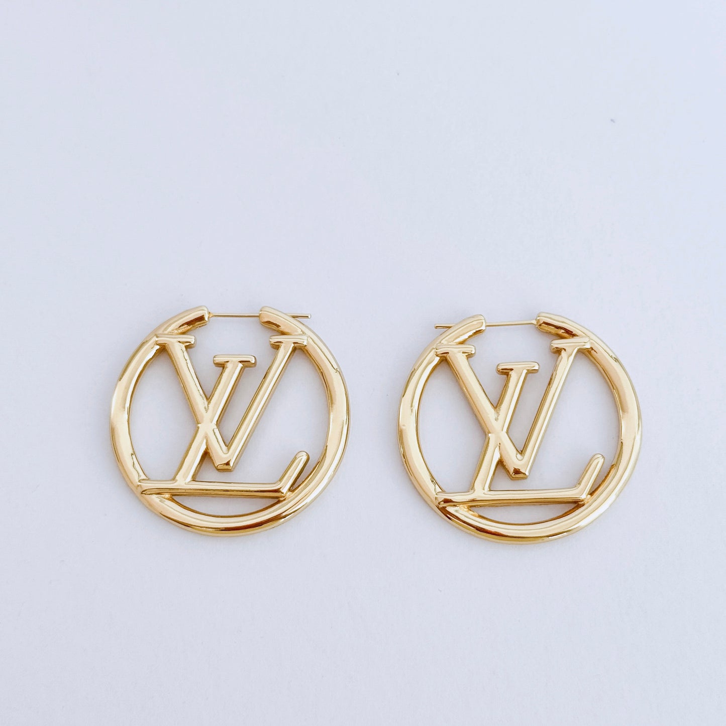 GOLD HOOPS