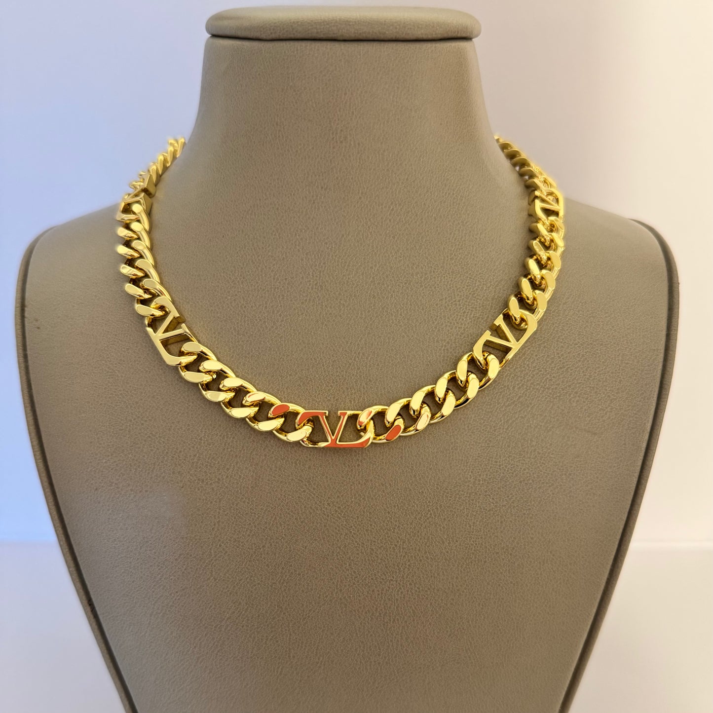 V gold necklace