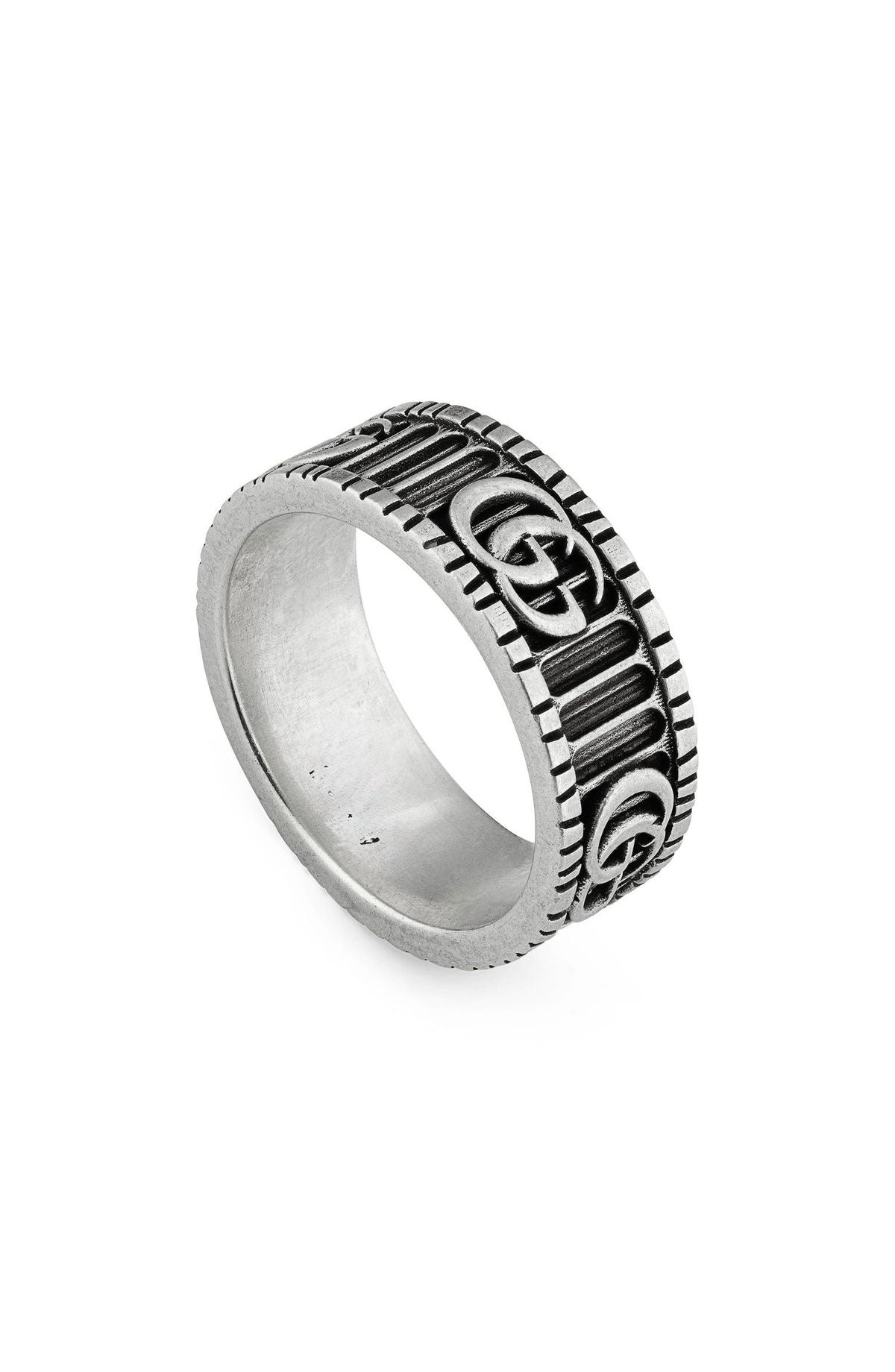 SILVER RING