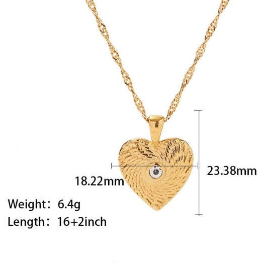 HEART NECKLACE