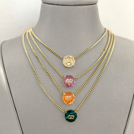V CRYSTAL NECKLACE