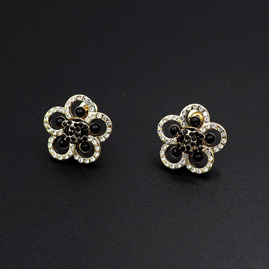 Camelia Earring