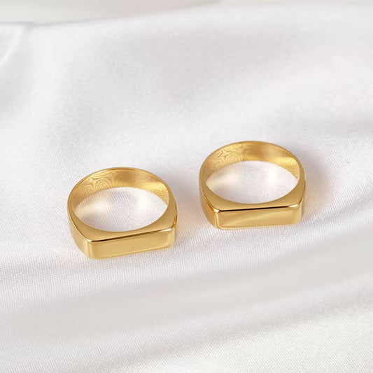 Geometric ring